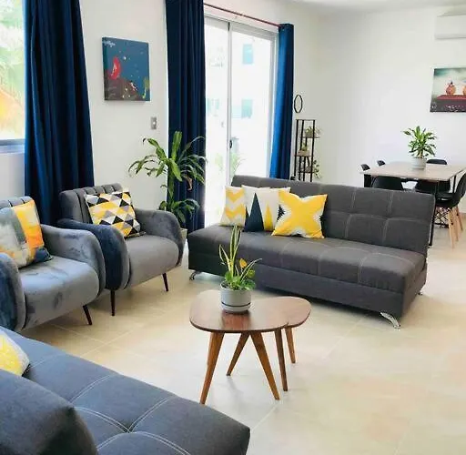 Depa Familiar Pb 6pax Con Alberca Rodeado De Restaurantes Zona Segura * Playa del Carmen