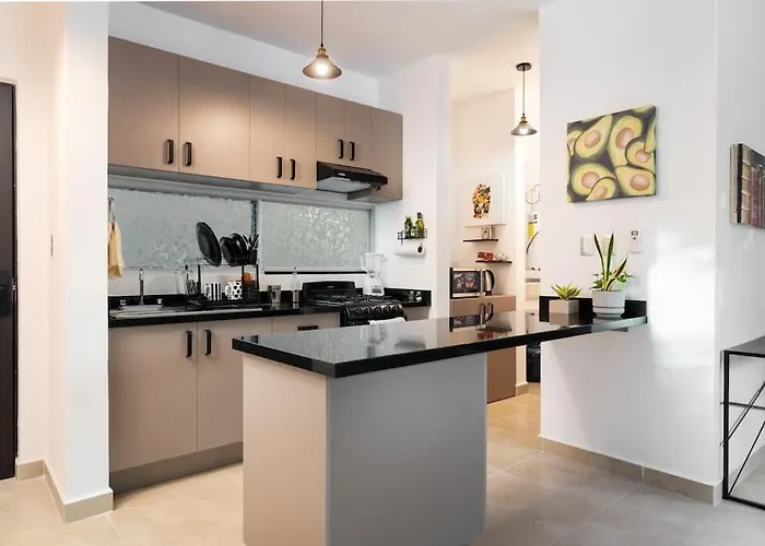 Depa Familiar Pb 6pax Con Alberca Rodeado De Restaurantes Zona Segura * Playa del Carmen